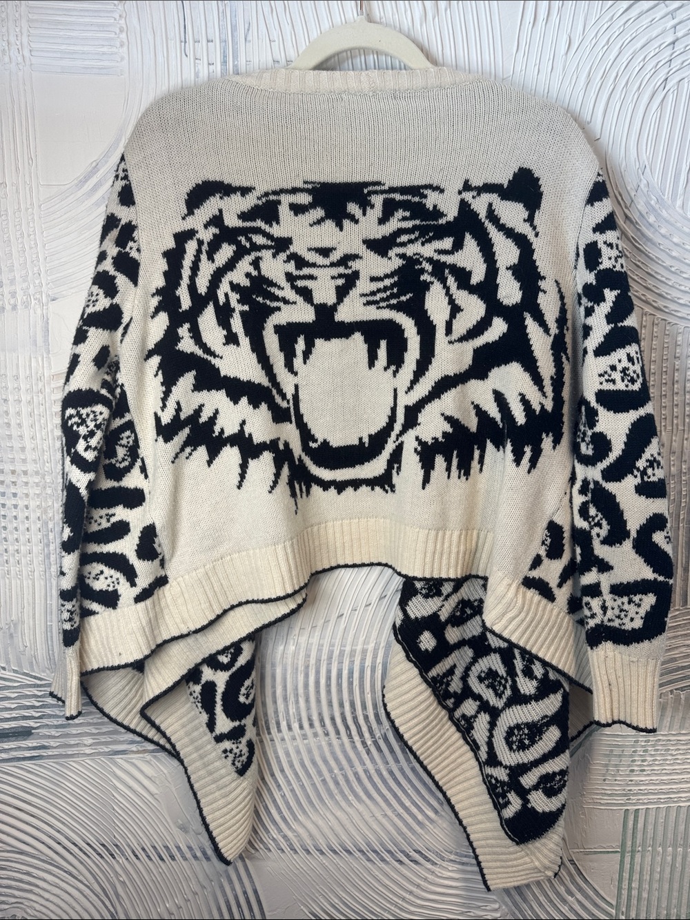 36 Point 5 Black & Cream Leopard-Print Open Cardigan N0689 - Picture 5 of 7